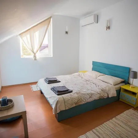 Ferienwohnung Domus Ex Animo Bukarest Exterior foto